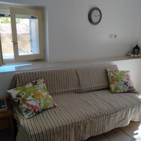 Artemis Ermoupoli Centre Appartement Pour Petit Budget Backpackers Exterior photo